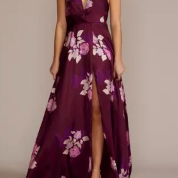 Satin dress - Picture 3 of 3